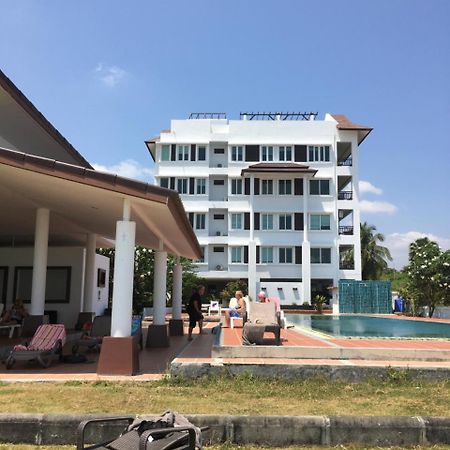 Khanom Beach Residence Monthly Rental Condo Екстериор снимка