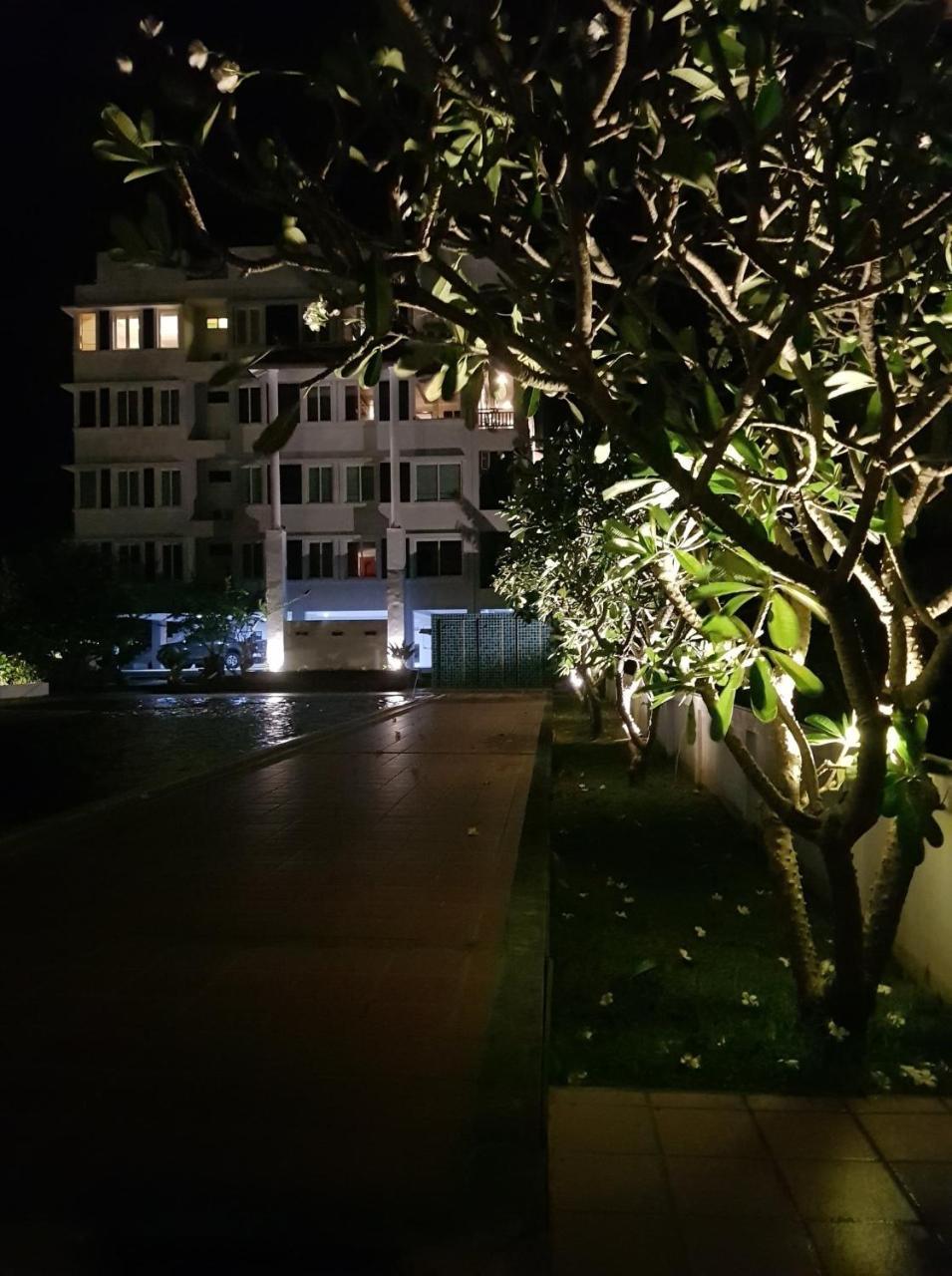 Khanom Beach Residence Monthly Rental Condo Екстериор снимка
