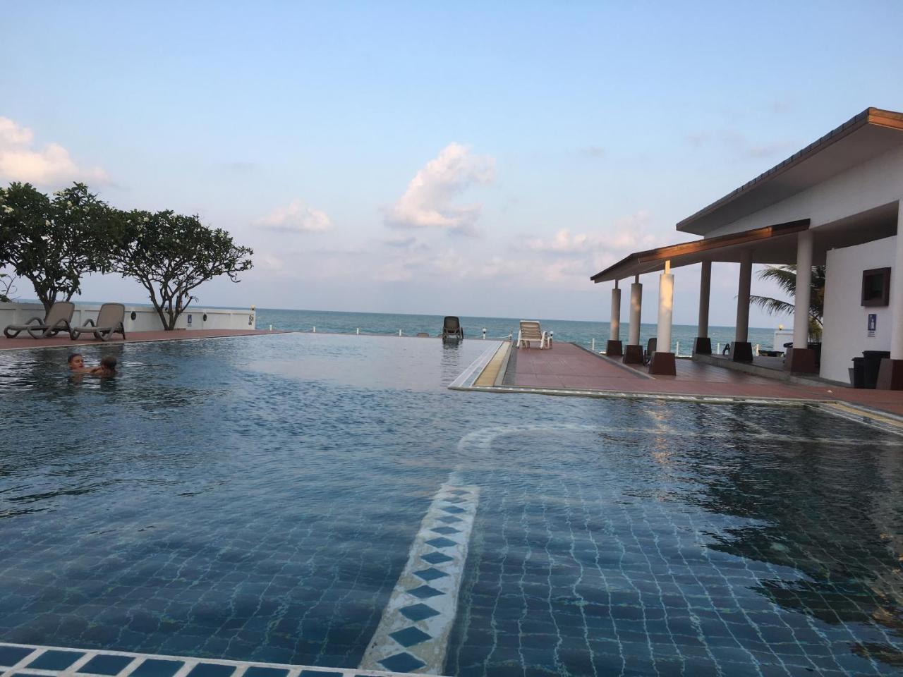 Khanom Beach Residence Monthly Rental Condo Екстериор снимка